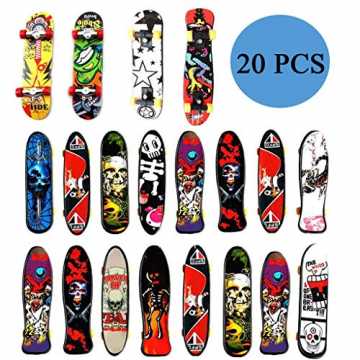 GreenheimKinder probieren mit ihren Fingern verschiedene Tricks mit i.. er Skateboard, Fingerskateboard Set, Professionelle Finger Skateboard, Mini Fingerboards Finger Boards Skat... nachhaltig