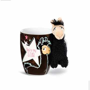 Greenheimst du Lorenzo Lama gleich im Doppelpack. Als Zeichnung auf d..  Geschenk-Set Tasse und Anhänger Lama Lorenzo, schwarz/weiß nachhaltig